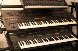Roland JD-800 Synthesizer (1991)