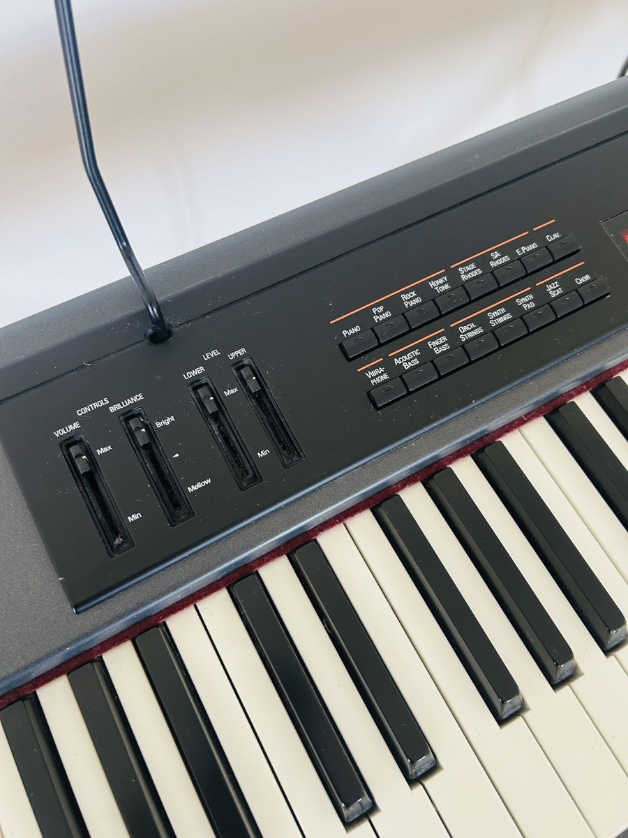 Roland Musikinstrumente: Digitales Klavier, Roland RD 150 E-Piano – Gebraucht aus Rapperswil SG von so__lga 3