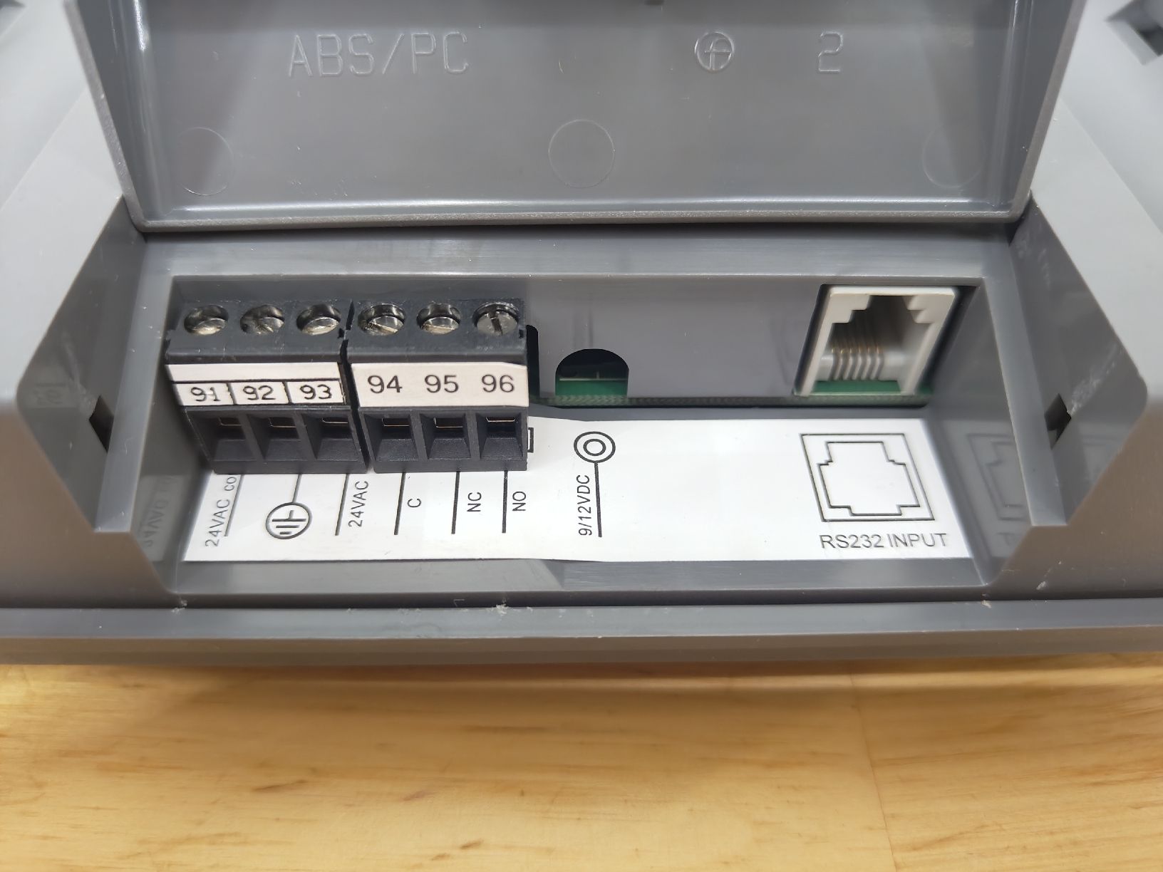 Componenti elettronici: Johnson Controls Metasys DT-9100-8104 Display Terminal – Usato da Emmenbrücke venduto da BlSi 5