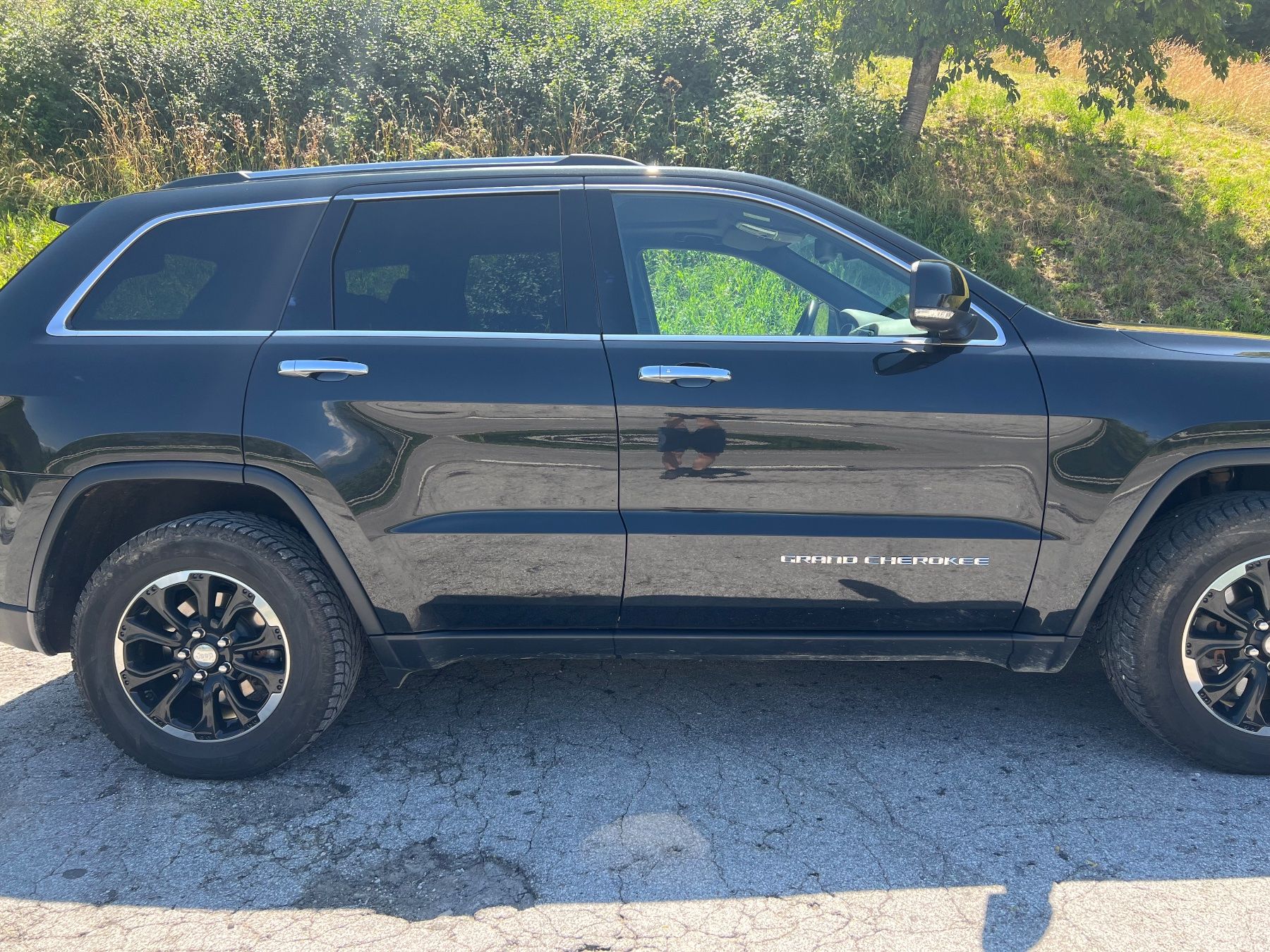 Jeep Autos: Jeep grand Cherokee – Gebraucht aus VANDOEUVRES von Rom410