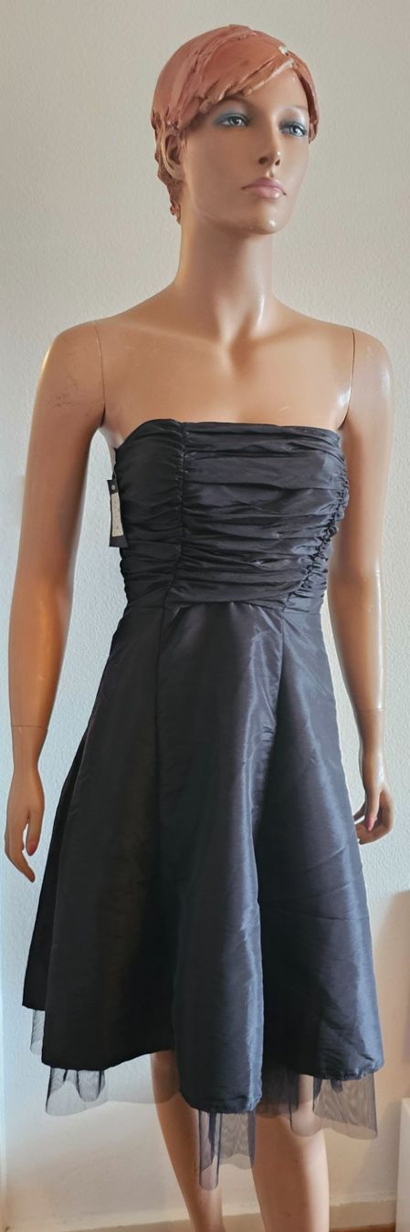 Vestiti: Neues Elegantes, schwarzes Kleid Grösse S – Nuovo e nell'imballaggio originale da Basel venduto da Mazzo84