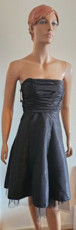Neues Elegantes, schwarzes Kleid Grösse S