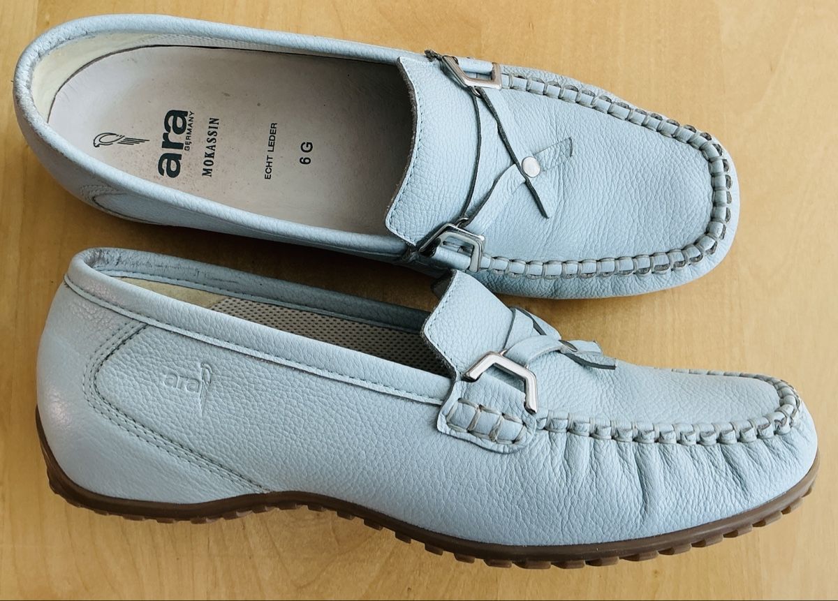 Ara Scarpe da donna: Ara Mokassin in hellblau aus echtem Leder Gr. 6 – Usato da Kreuzlingen venduto da LoveTheSea 2