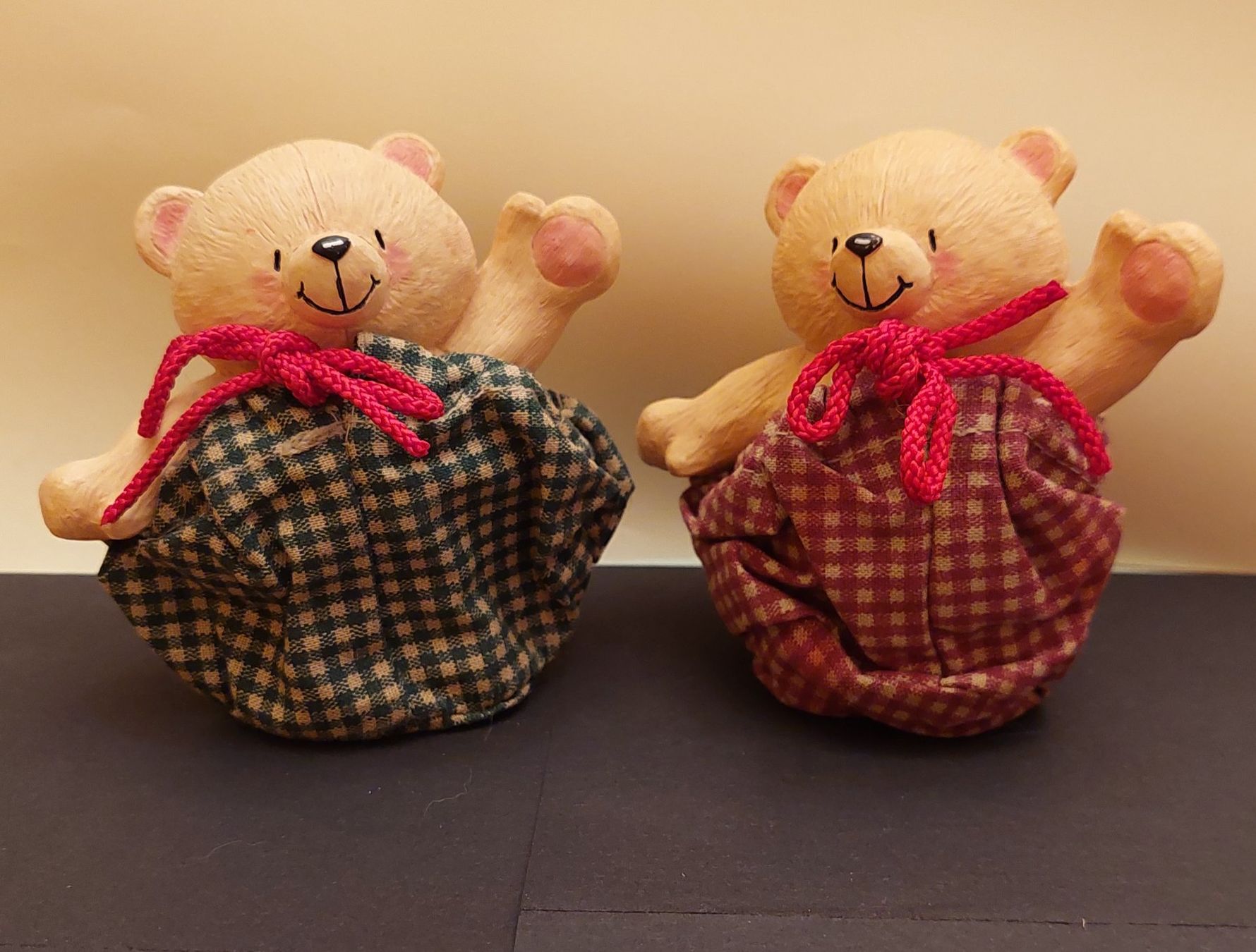 Statuette: Bärchen mit grossem Briefkasten, Forever Friends – Usato da Immensee venduto da Djinny 2