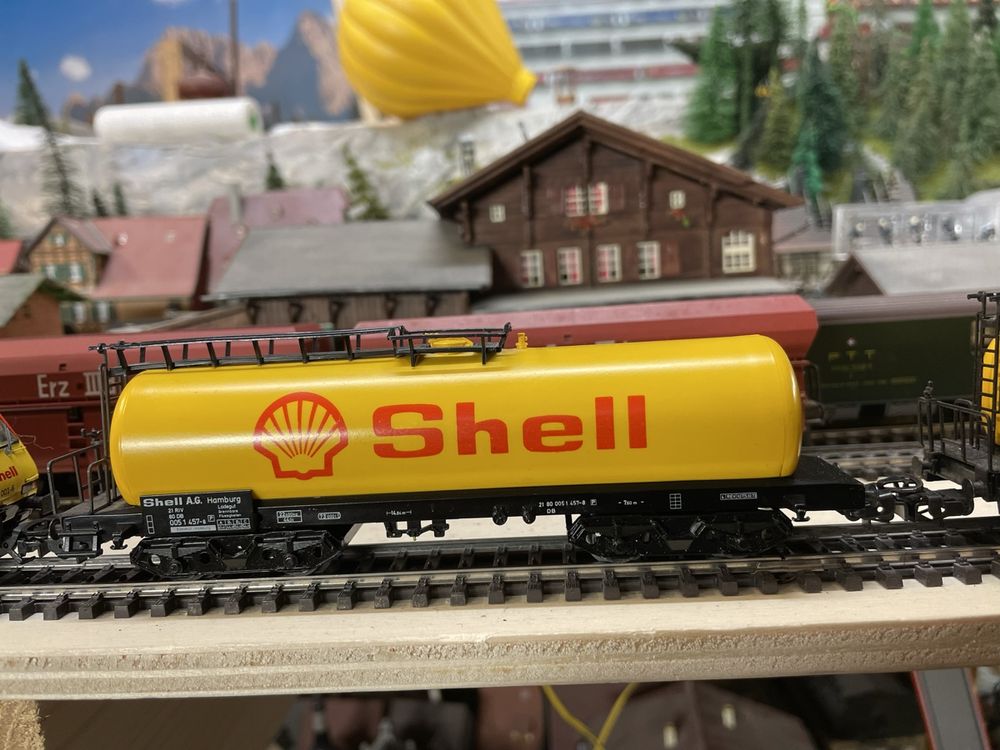 Märklin Shell Kesselwagen Zug (Neu (gemäss Beschreibung)) in Gossau SG ...