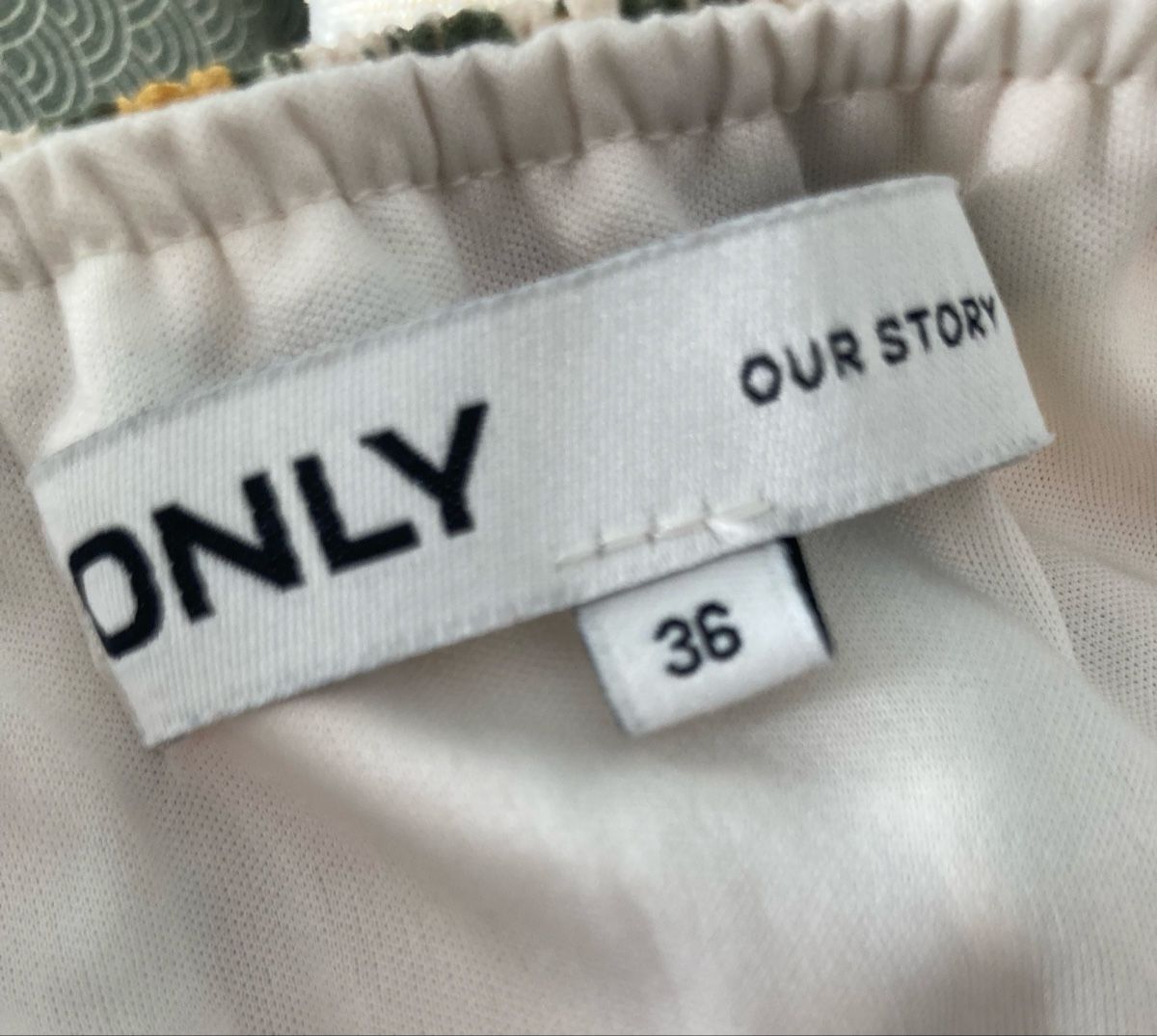 Only Vestiti: Maxikleid Only – Usato da Arbon venduto da Manu-elle 2