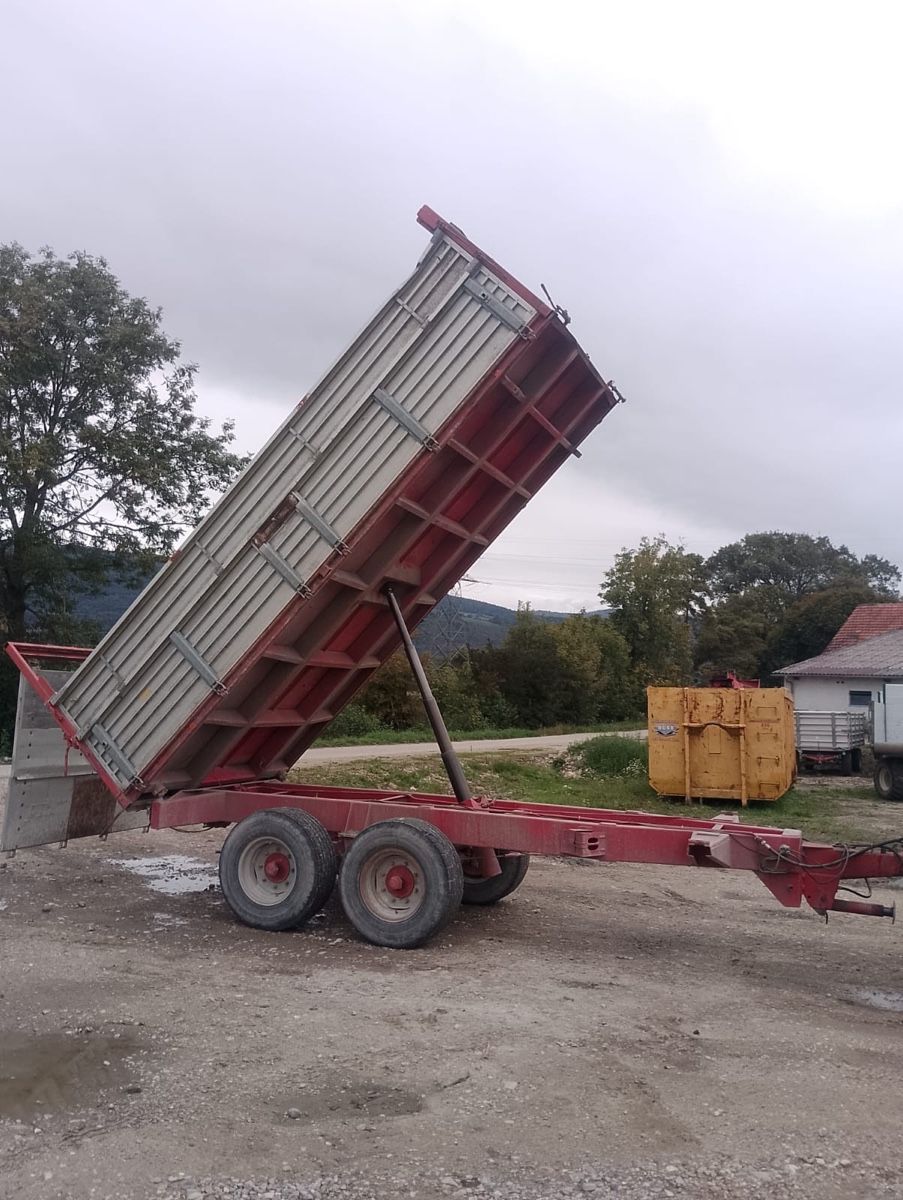 Kipper: Neuhaus 12t Kipper – Gebraucht aus Gampelen von Farm1950