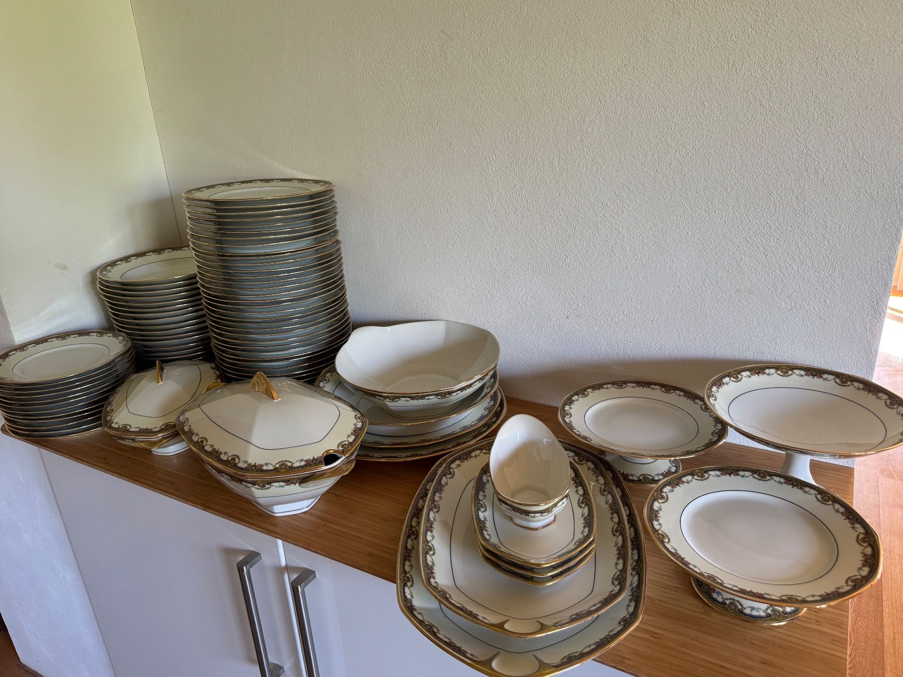 Set di piatti: Speiseservice Limoges um 1930 vergoldet – Usato da Burgdorf venduto da Tanthony 2