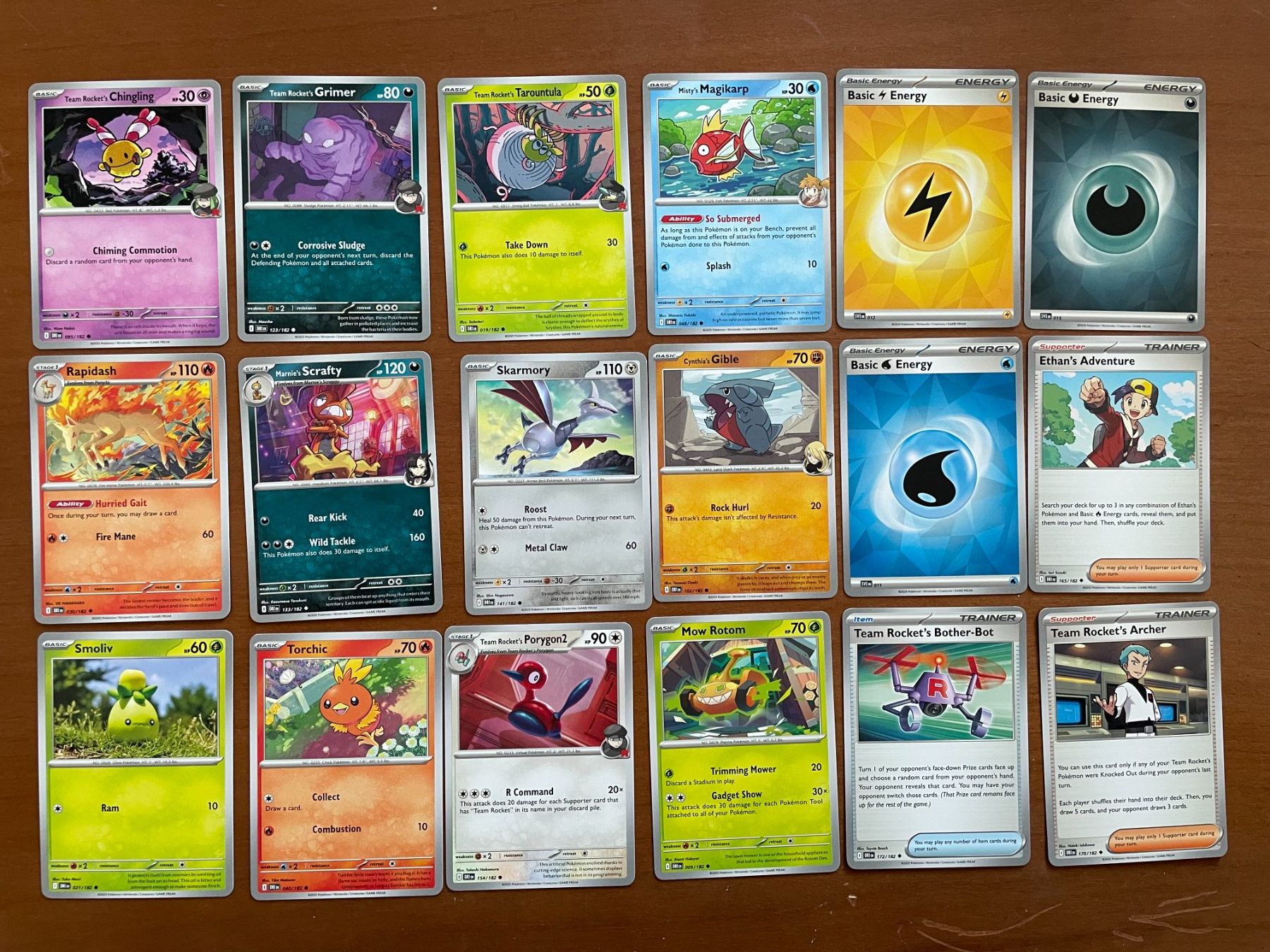 Pokémon Carte collezionabili: Pokemon Karten Set (Versand gratis) – Nuovo (secondo la descrizione) da Chur venduto da Angerson