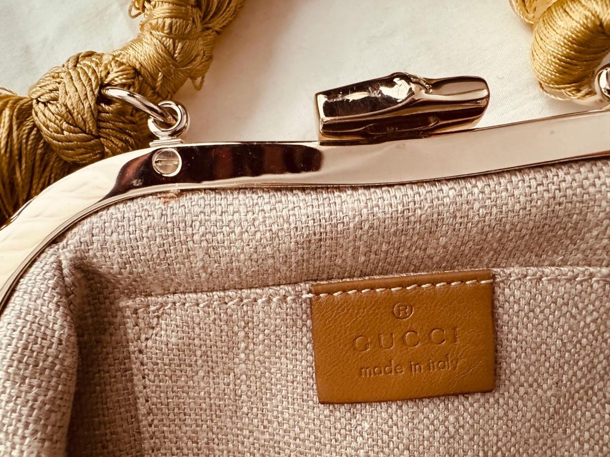 Gucci Borse da donna: Gucci Vintage Python Handtasche, Top Zustand! Selten! – Usato da Zollikon venduto da olka01 1