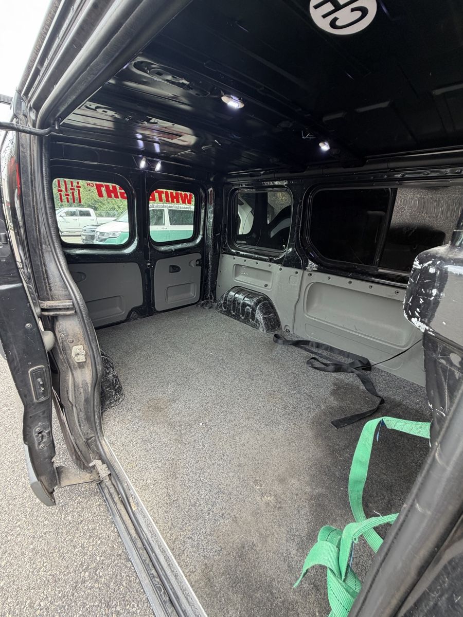 Opel Nutzfahrzeuge: Opel Vivaro 2.0 CDTI – Gebraucht aus Burgdorf von WHITELIGHT3400 3