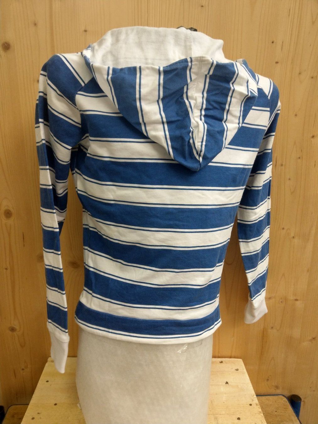 Pullover & Sweatshirts: Pullover – Neu (gemäss Beschreibung) aus Wängi von Ladys_First 2