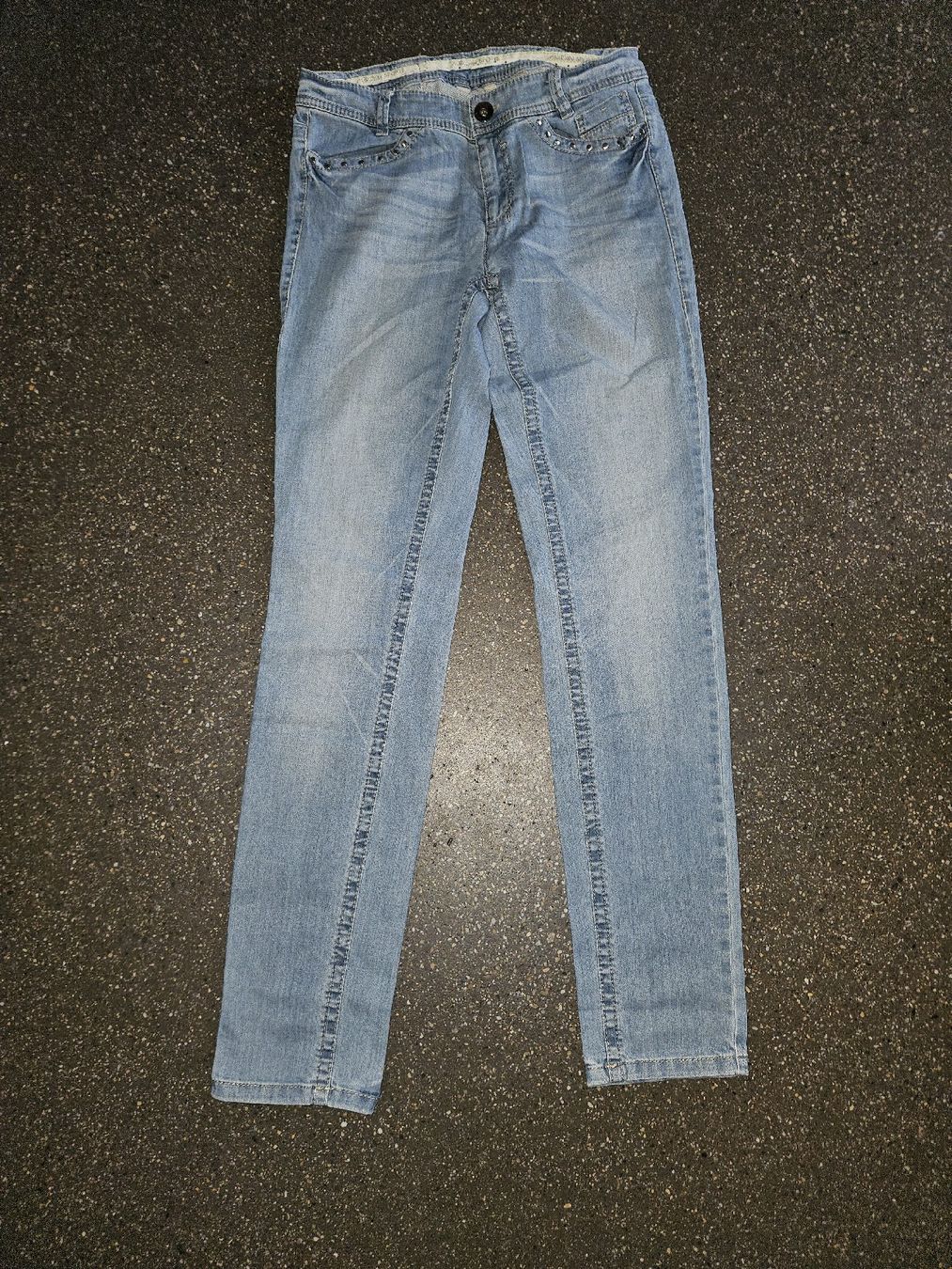 Marc Cain Jeans: Marc Cain Jeans Damen hell blau Gr N2 Gr S – D'occasion à Anwil par tamoos