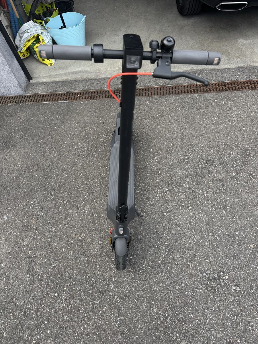 Scooter: Xiaomi E-Scooter 20 Km/h – Nuovo (secondo la descrizione) da Attinghausen venduto da getvintage.ch 2