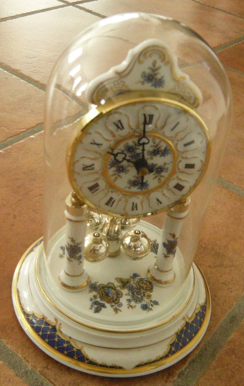 Stand- & Wanduhren: Standuhr / Uhr – Defekt aus Ruggell von Btt