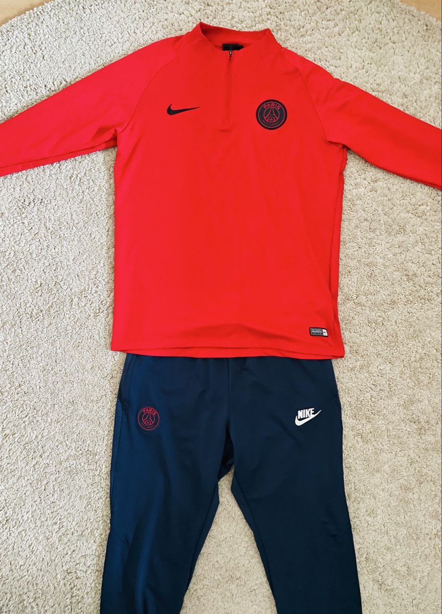 Nike Completi: Original Nike Paris Saint-Germain Trainingsanzug – Usato da Basel venduto da MarkenundKleidung 2