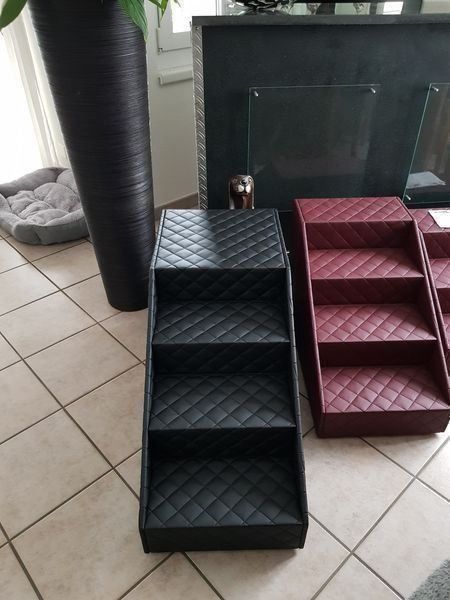 Escaliers: Hundetreppe Boxspringbett – Neuf (Voir description) à Galgenen par vector1112 3