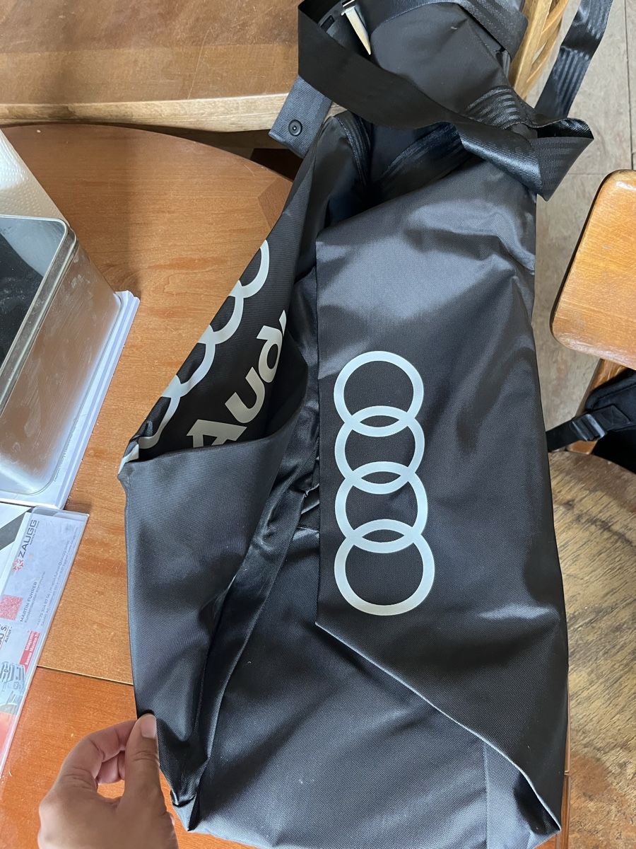 Skis: Audi Skisack/Skitasche – Neu und originalverpackt aus Bürchen von Mi20 1