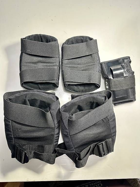 Protezioni & Imbottiture: Set de protections 187 Killer Pads (Taille S/M) – Usato da Crans-Montana venduto da lizarey 1