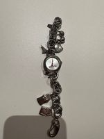 Uhr Marke Moschino