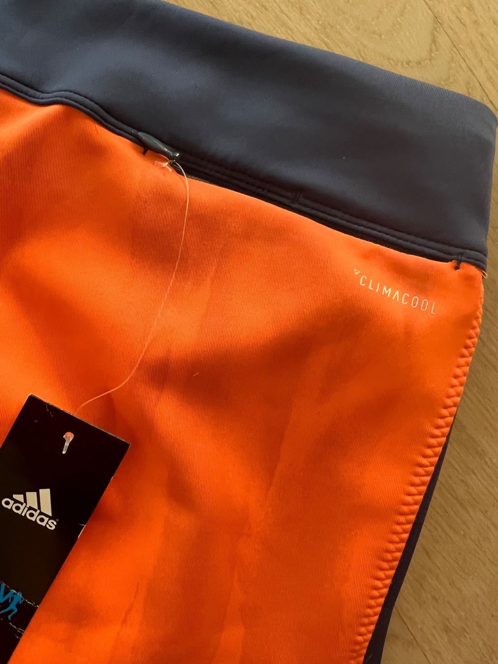Adidas Pantaloni: Adidas Damen Sporthose – Usato da Rafz venduto da mar_w5xy 1