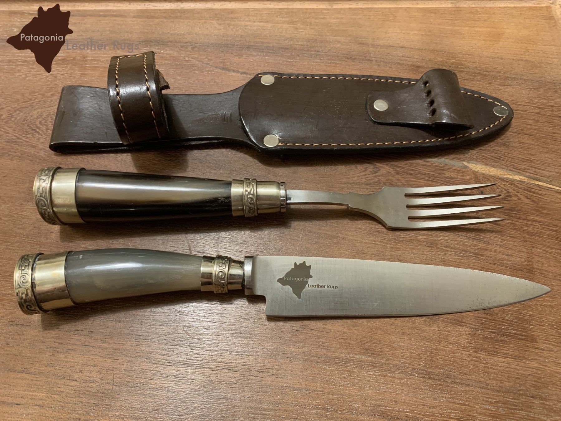 Set di posate: Picknick-Messer- und Gabel-Set mit Kuhhorn-Griffen – Nuovo e nell'imballaggio originale da Arbedo venduto da patagonialeatherrugs 2