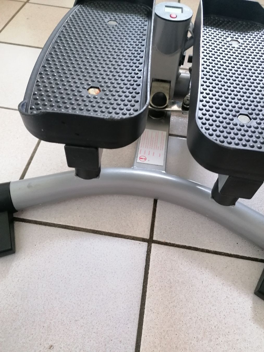 Hometrainer: Stepper TCM 244644 excellent état – Usato da Le Mont-Pèlerin venduto da dundun1 6