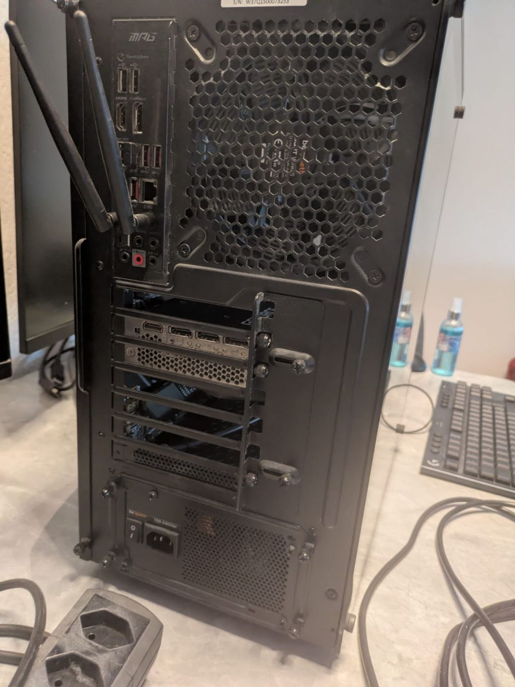 PCs: Gaming Setup – D'occasion à Oftringen par Aneru 1