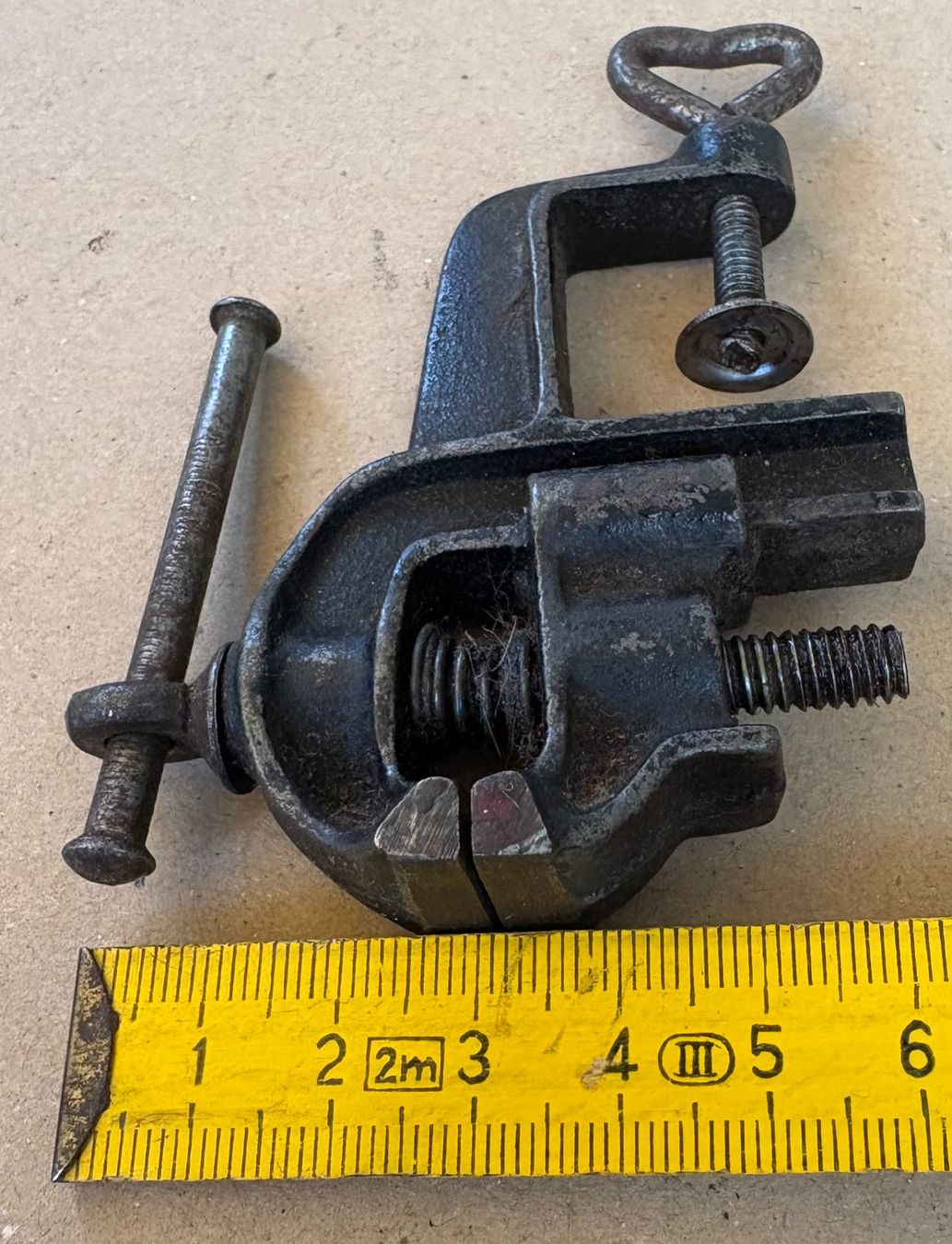 Alle Werkzeuge: VINTAGE SCHRAUBSTOCK – Gebraucht aus Ostermundigen von Heavenmaus75 5