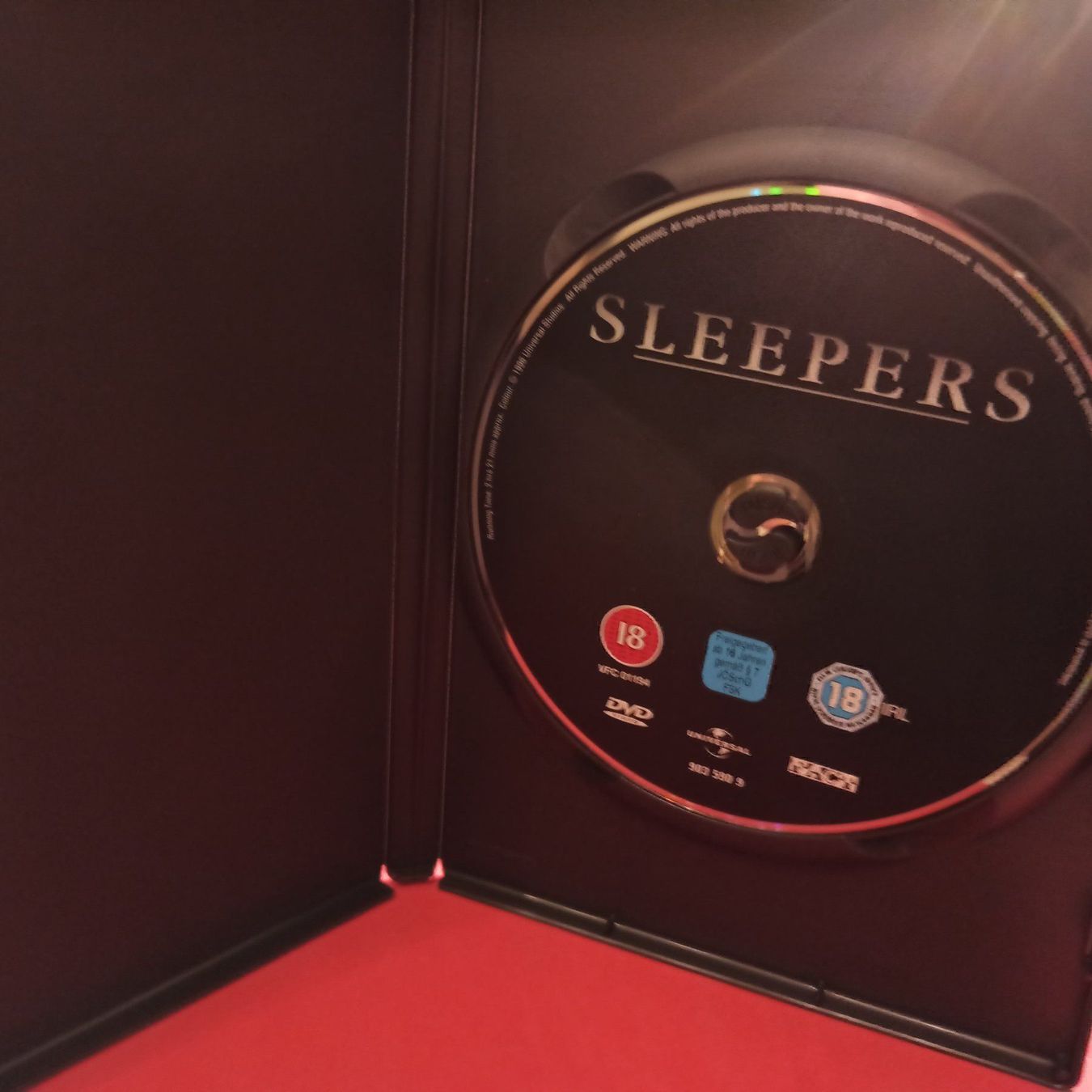 Tutti i DVDs: Sleepers – Usato da Dübendorf venduto da kb86_MOVIE 3