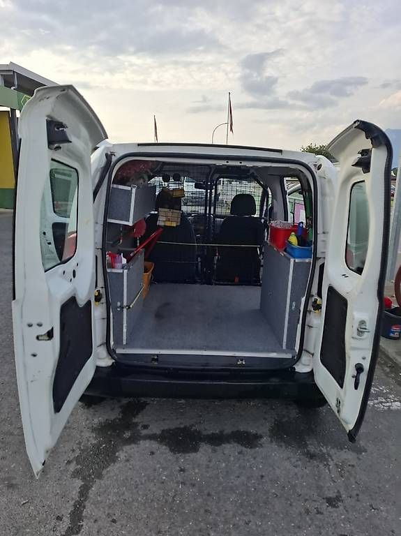 Veicoli commerciali:  Peugeot Bipper utilitaire – Usato da Collombey venduto da fsi_kz98 4