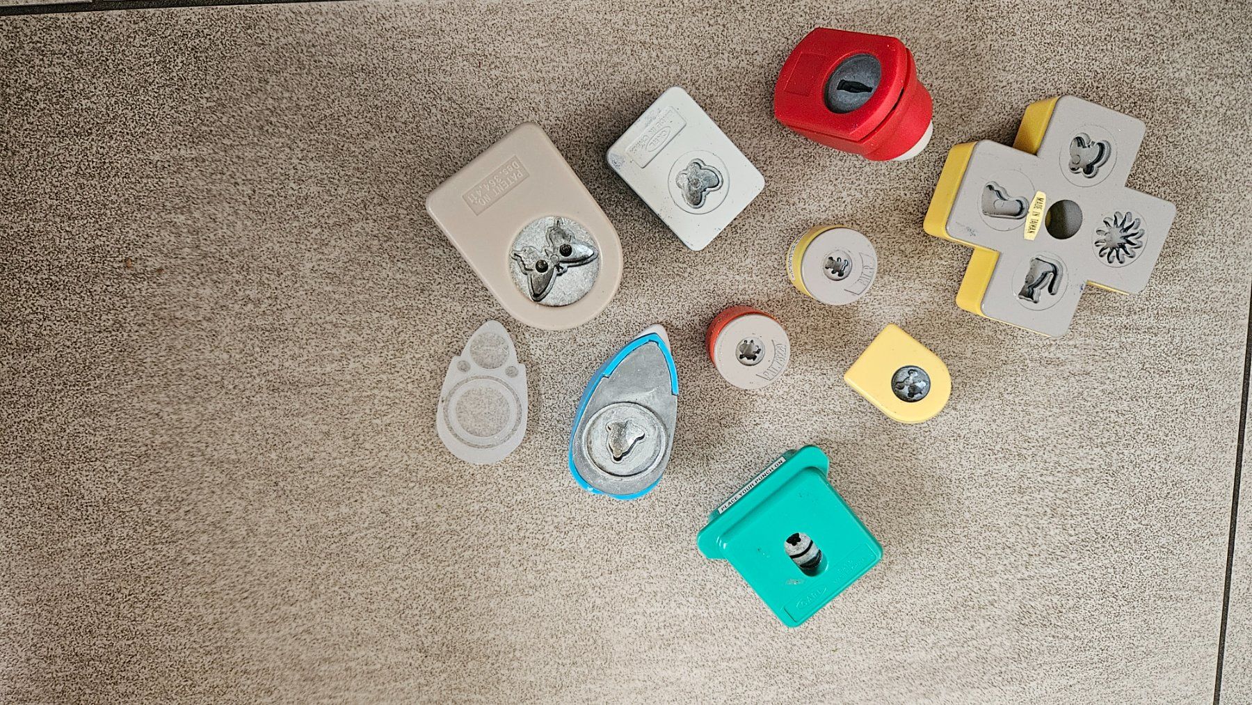 Kit bricolage: 9 Sanzer mit verschiedenen Formen – Usato da Escholzmatt venduto da _die_Kaempferin 1