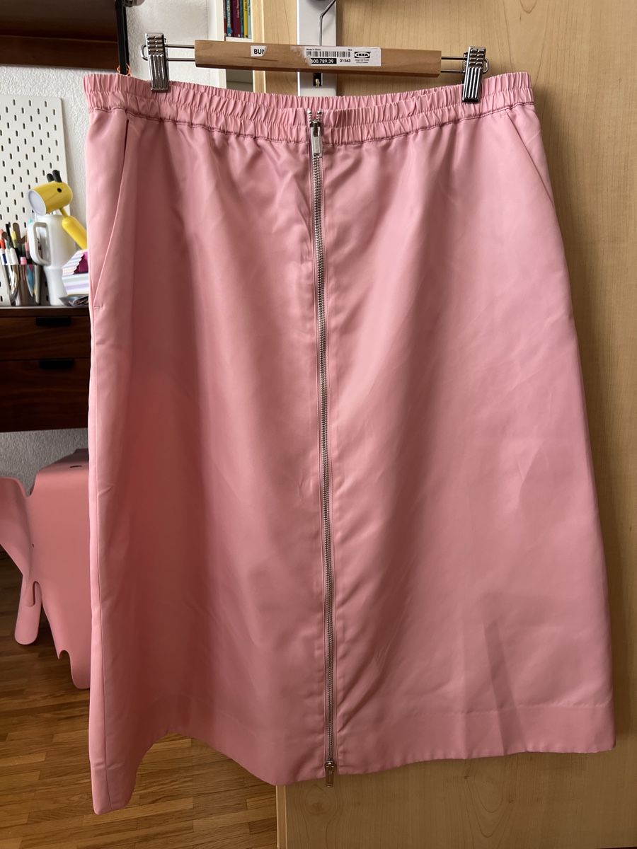 Arket Röcke: ARKET midi skirt  – Gebraucht aus Lausanne von kao_blc2 1