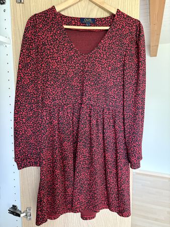 Schönes OVS Kleid, Grösse S, Rot/Schwarz, Herbstlich!