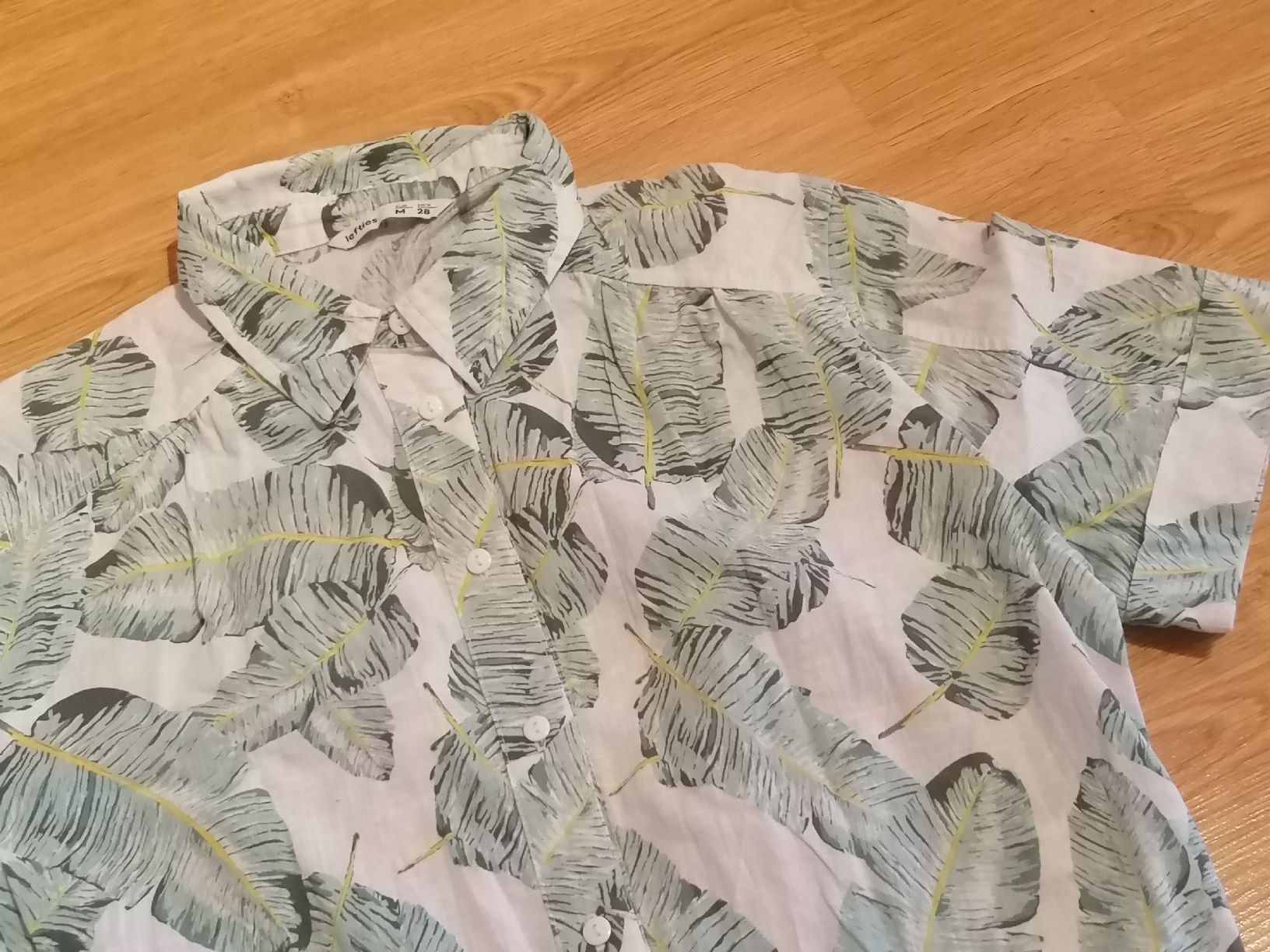 Blusen: Chemise, chemisette, top, blouse – Gebraucht aus Montcherand von petiteoune75 2