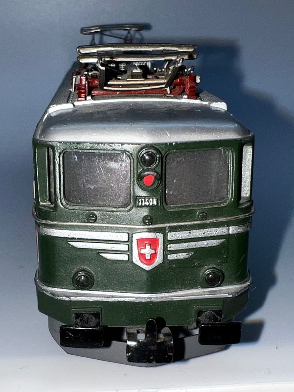 Märklin Modelleisenbahnen: Lok-Märklin Ae 6/6, H0 Wechselstrom – Gebraucht aus Basel von jonnyhaas 3