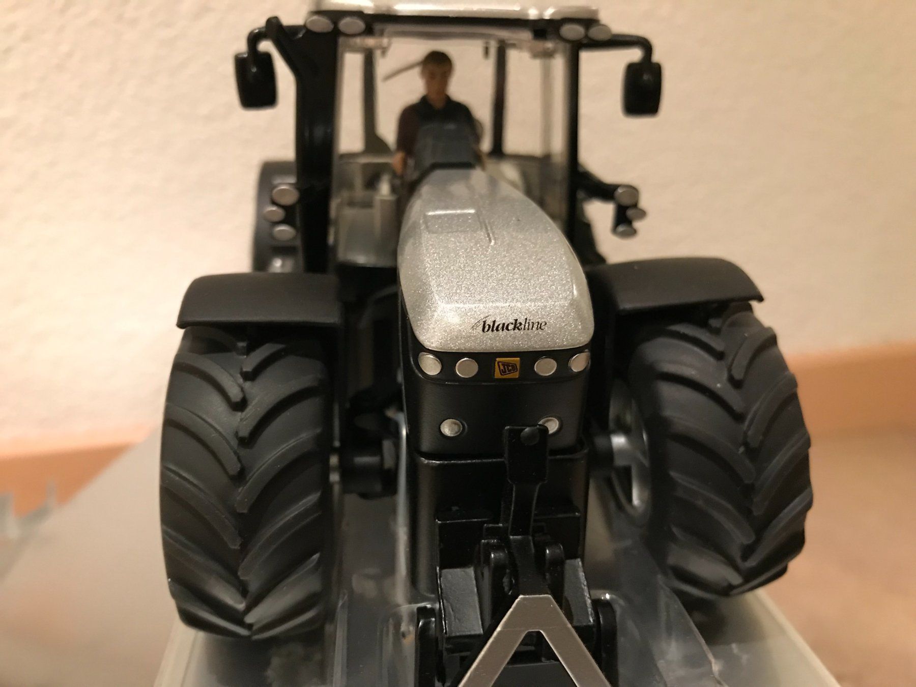 Jcb Trattori: SIKU JCB 4220 Fastrac – Nuovo e nell'imballaggio originale da Kreuzlingen venduto da Stefan1150 2