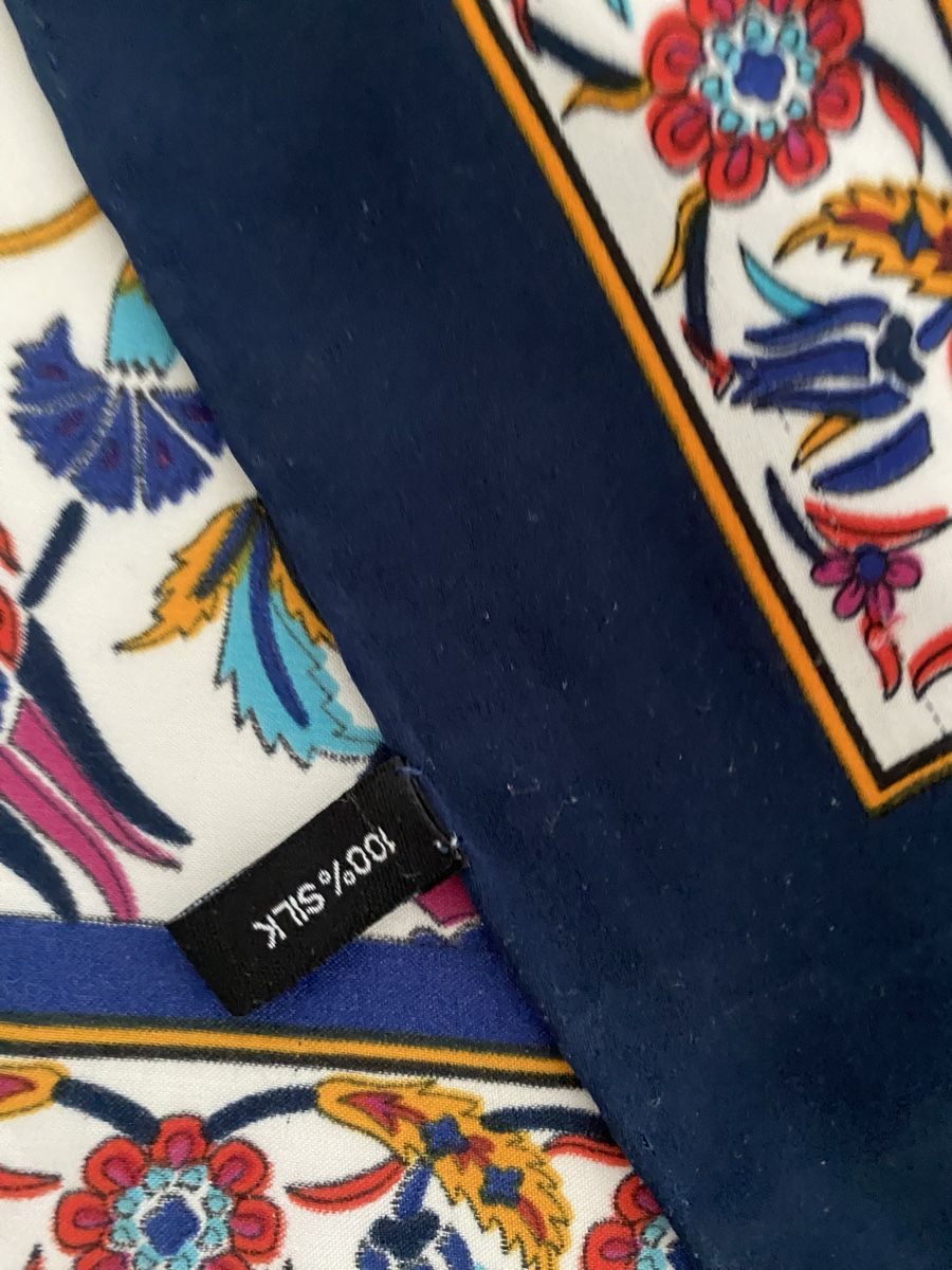Foulards, Tücher & Schals: Seiden Schal 🌸 – Gebraucht aus Opfikon von Luis144 9