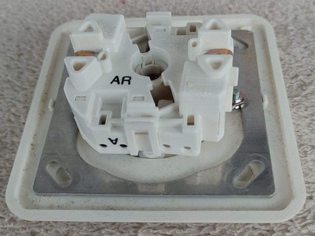 Feller Schalter: Taster AR Feller Standard – Neu (gemäss Beschreibung) aus Strengelbach von Phorensic_30 6