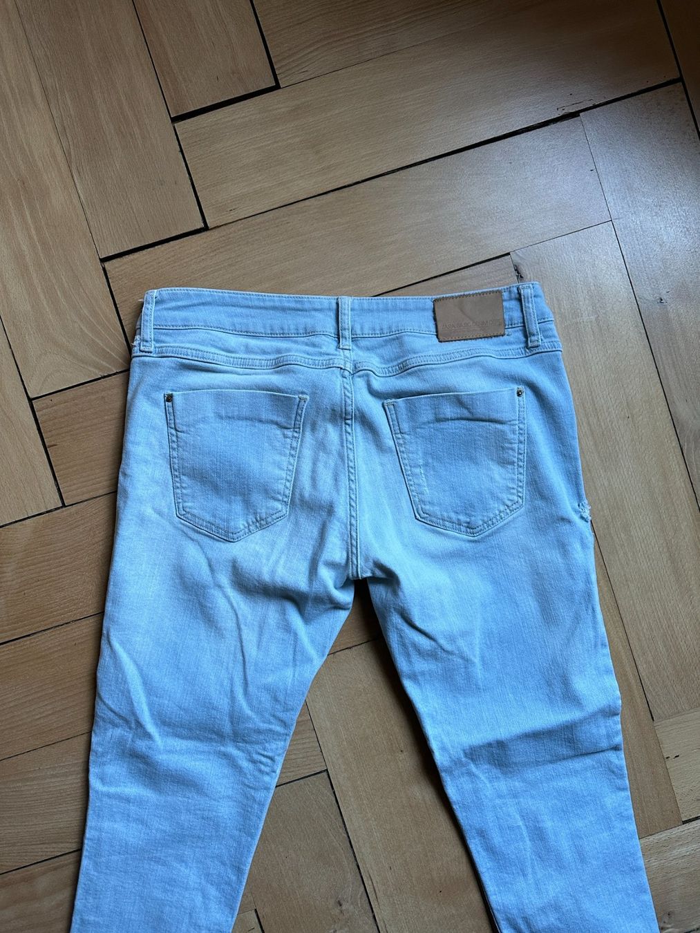 Zara Jeans: ZARA - Jeans hellblau 42 – Usato da Zürich venduto da Diazaio 2