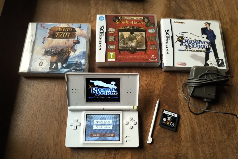 Nintendo DS inkl 4 Spiele Kaufen auf Ricardo