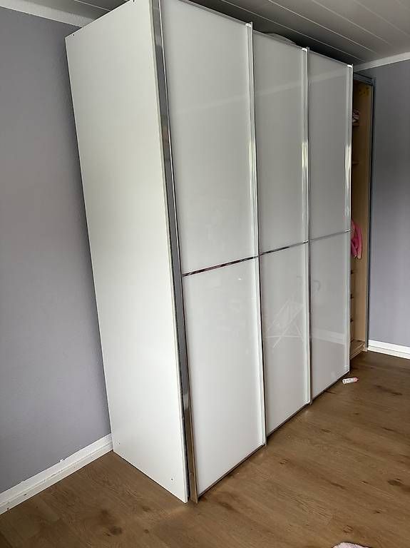 Armadi: Kleiderschrank – Usato da Steckborn venduto da mar_r2cf 1