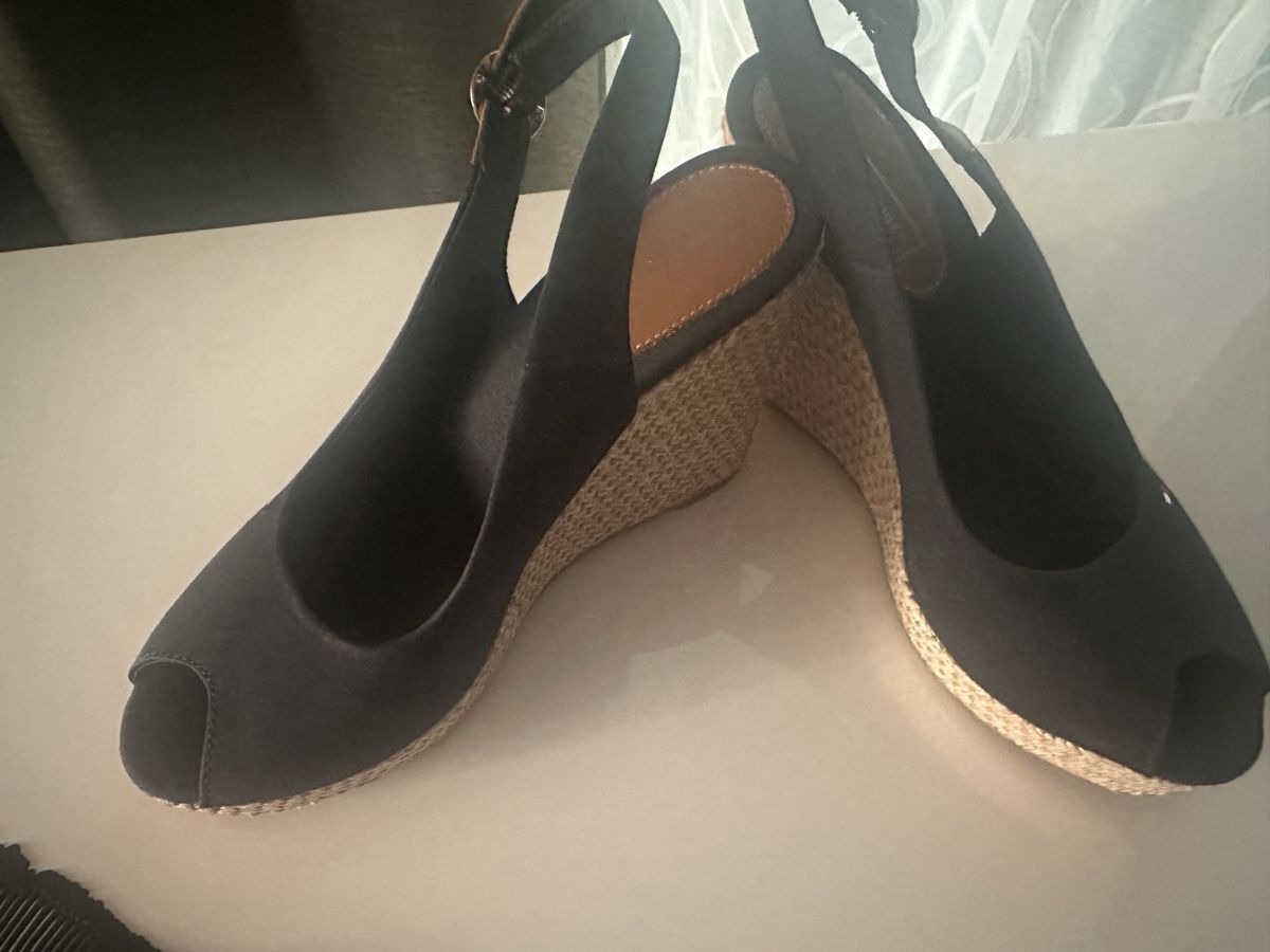 Tommy Hilfiger Scarpe da donna: TOMMY HILFIGER Keilsandalette – Nuovo (secondo la descrizione) da Oftringen venduto da Eylem79 4
