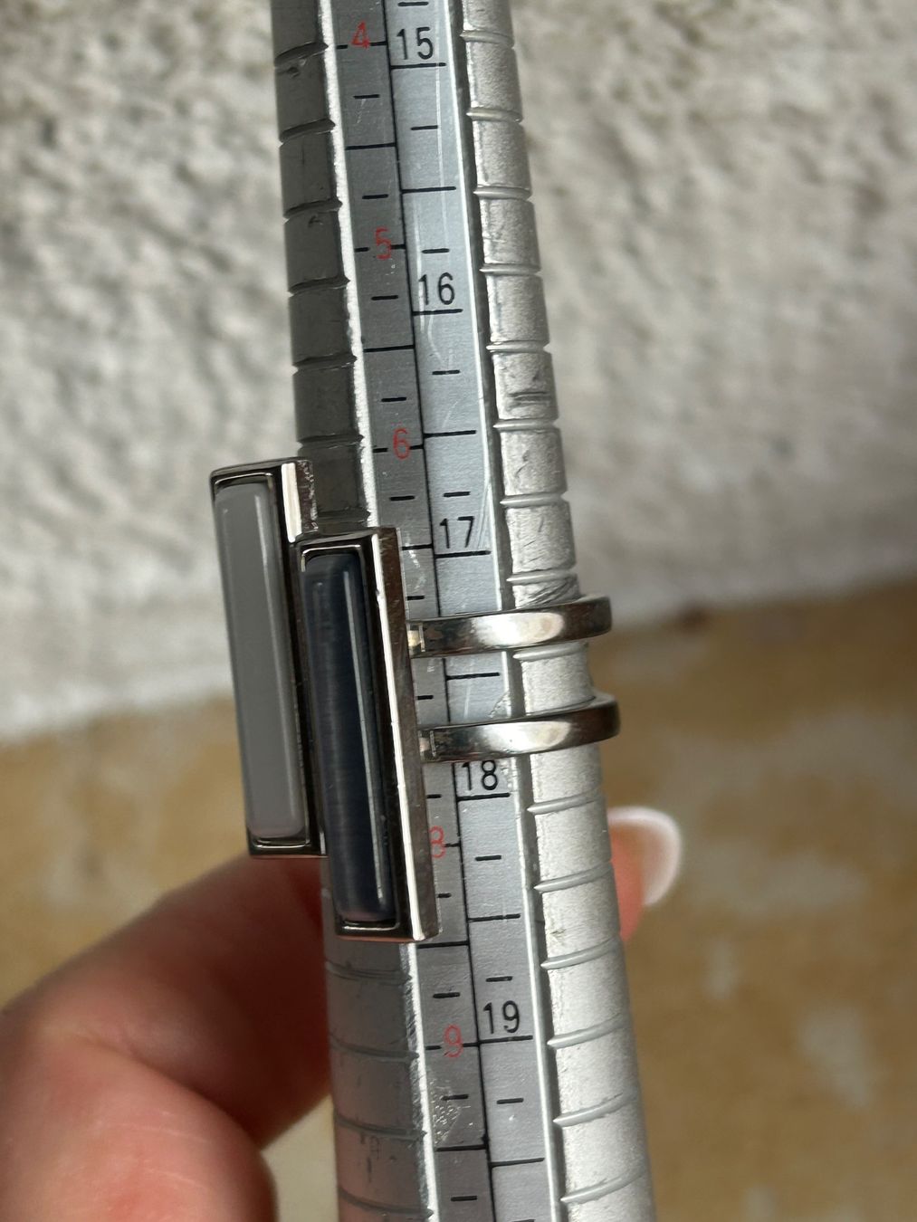 Ringe: Ring grau-weiss (Grösse 54) – Gebraucht aus Laufen von Bellebellezza 7