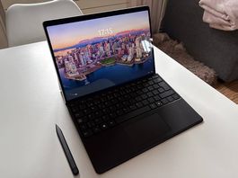Microsoft Surface pro 10 for Business