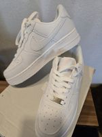 Nike Air Force 1 '07 Weis Gr. 38.5 Damen  Sneaker neu