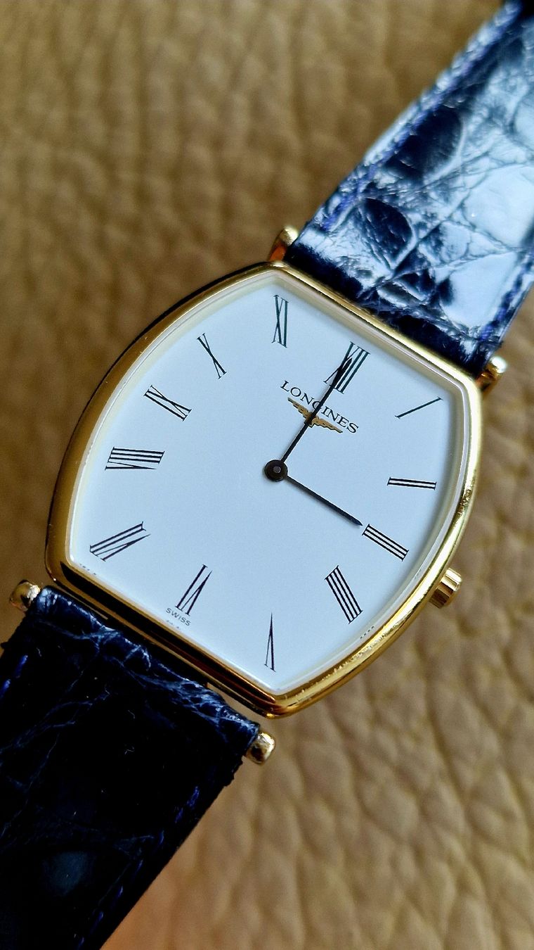 Longines Uhren: Longines la grande classique tonneau – Gebraucht aus vevey von Edwatch 5