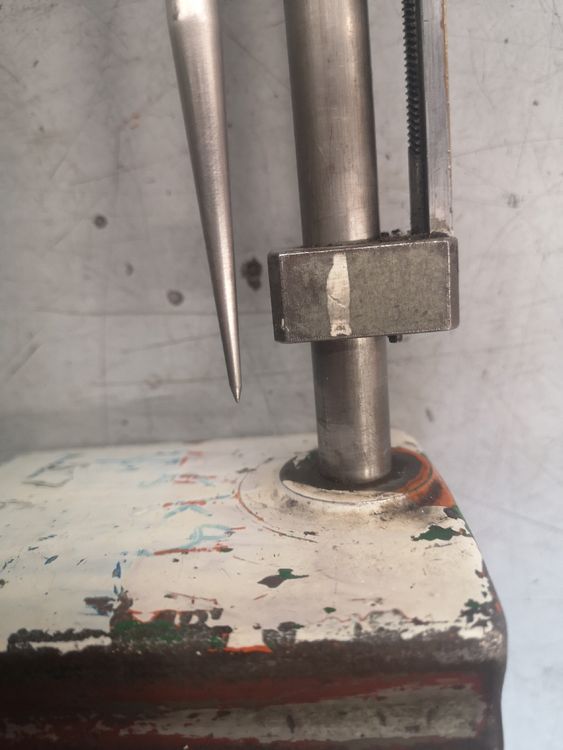 Tous les outils: Höhenanreisser 500mm – D'occasion à Berg (Dägerlen) par SCH.B. 2