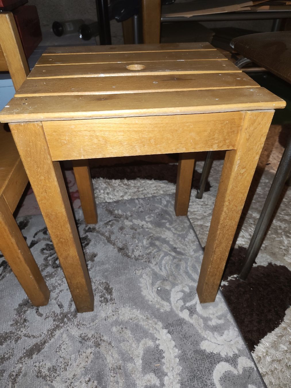 Sgabelli: 2 Hocker  – Usato da Menziken venduto da Dragon-Fuchur