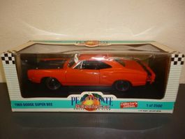 Dodge Superbee 69er 440 Six-Pack 1:18